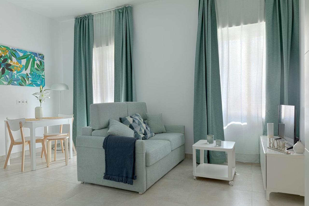 Homeabout Juan De Austria Apartments Малага Екстер'єр фото