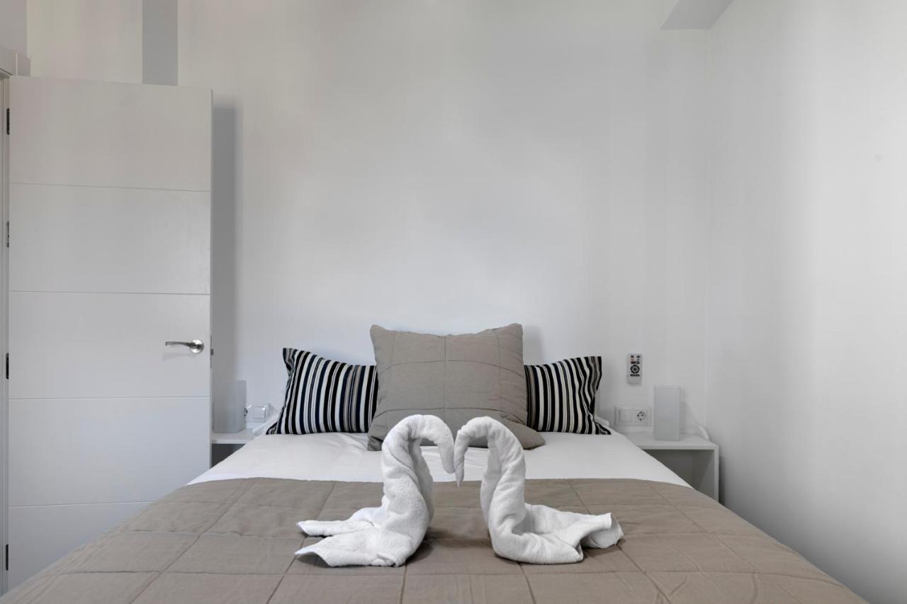 Homeabout Juan De Austria Apartments Малага Екстер'єр фото