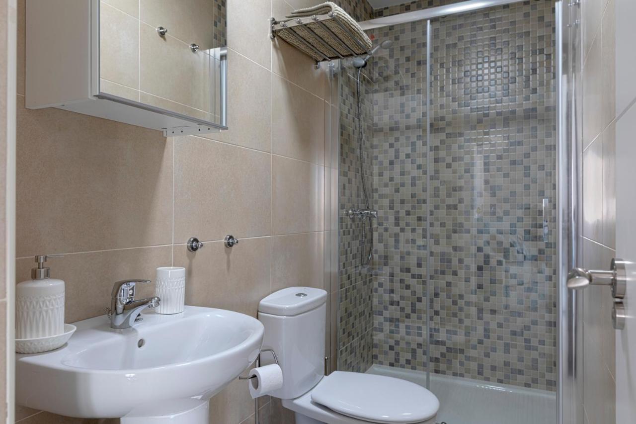 Homeabout Juan De Austria Apartments Малага Екстер'єр фото