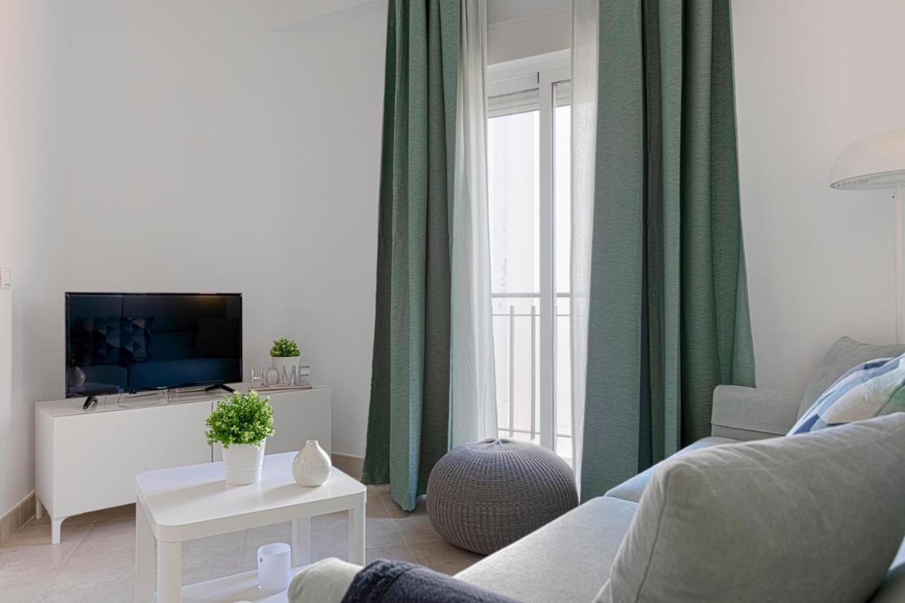 Homeabout Juan De Austria Apartments Малага Екстер'єр фото