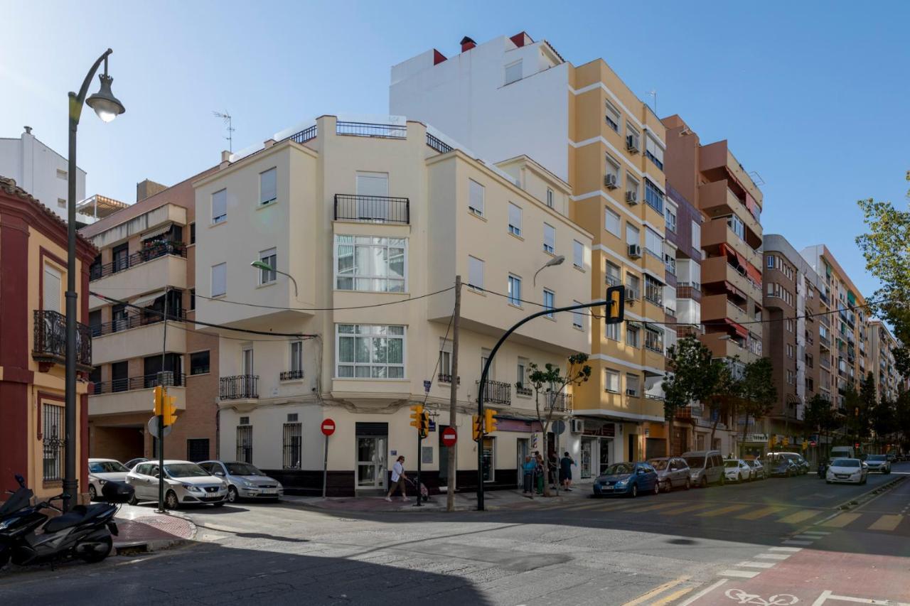Homeabout Juan De Austria Apartments Малага Екстер'єр фото